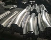 雙曲鋁單板車間